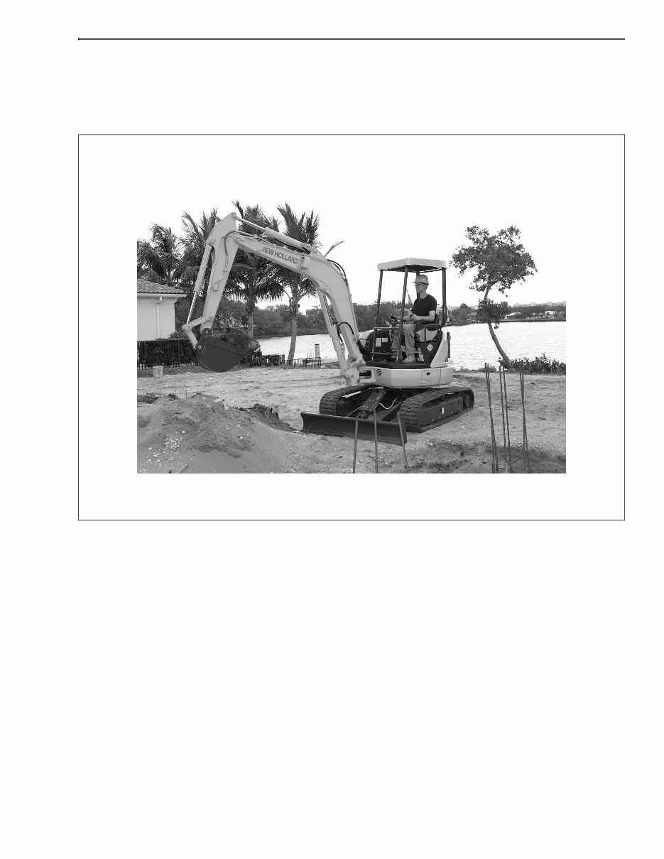 New Holland CE EH35, EH45 Operators Manual preview img 6