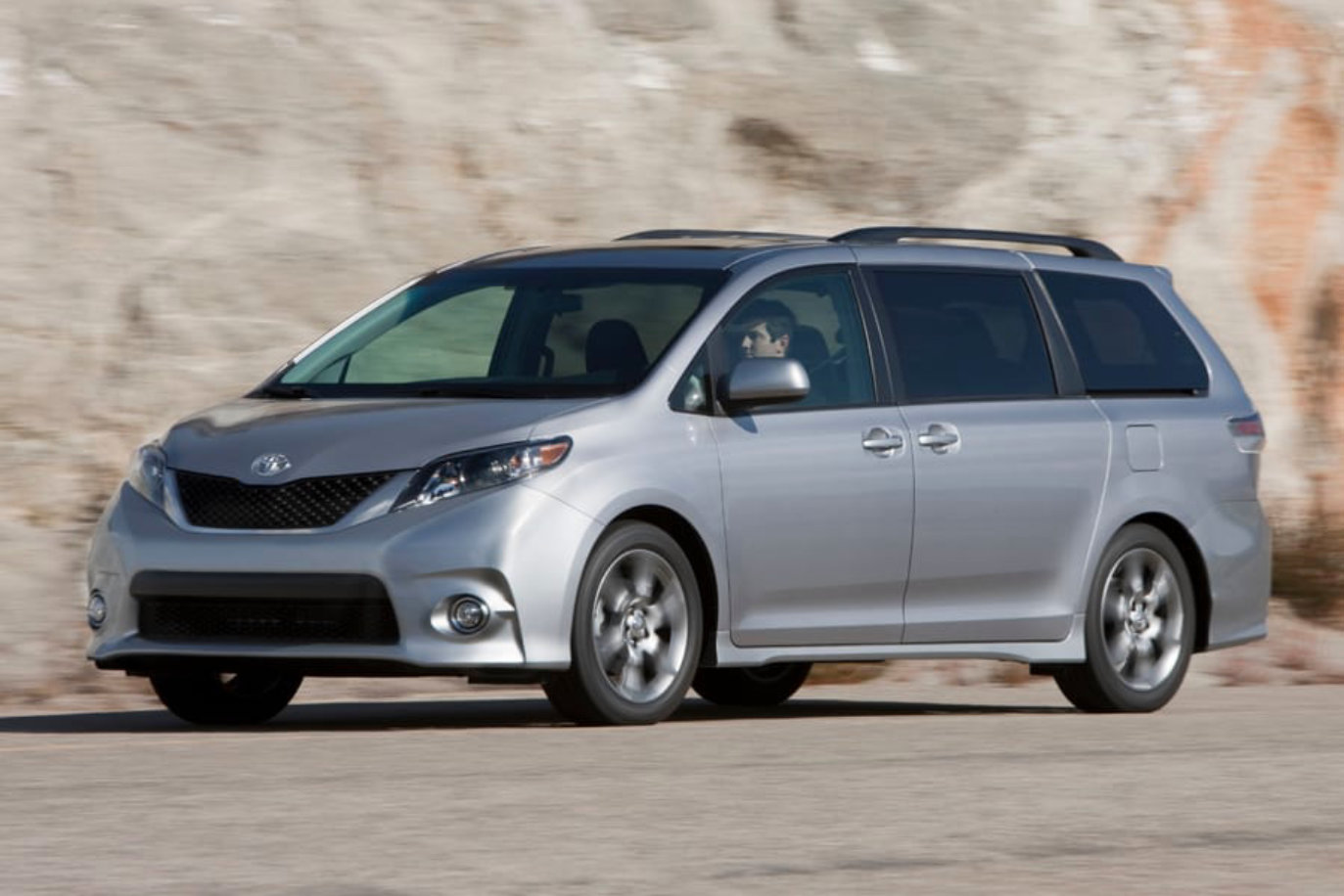 2012 Toyota Sienna Service & Repair Manual Software